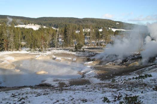 USA WY YellowstoneNP 2004NOV01 MudGeyser 004